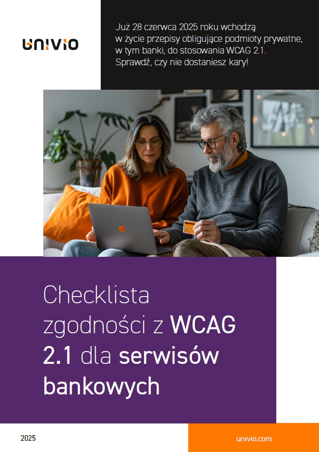 Kobieta i mężczyzna siedzą na kanapie i korzystają z laptopa. Tekst w języku polskim omawia listę kontrolną zgodności WCAG 2.1 dla witryn bankowych i nadchodzące przepisy obowiązujące od 28 czerwca 2025 r.