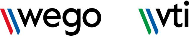 Logo „wego” i „wtc”, z których każde zawiera po trzy ukośne paski w kolorach czerwonym, niebieskim i zielonym po lewej stronie napisów, na białym tle.