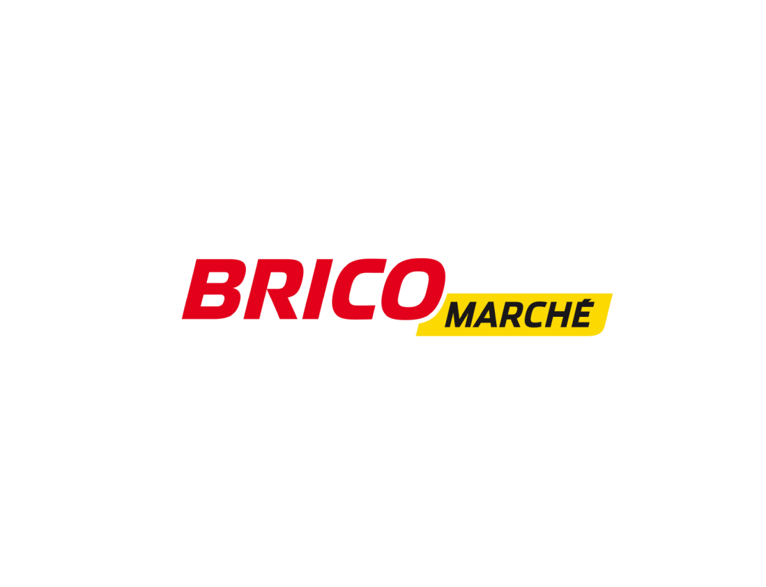 Logo BRICOMARCHÉ, na którym napis „BRICO” widnieje pogrubioną czerwoną czcionką, a „MARCHÉ” – czarną na żółtym prostokącie, a całość umieszczona jest na białym tle, odzwierciedla silną pozycję marki na polskim rynku DIY oraz jej zaangażowanie w innowacje w dziedzinie handlu elektronicznego.